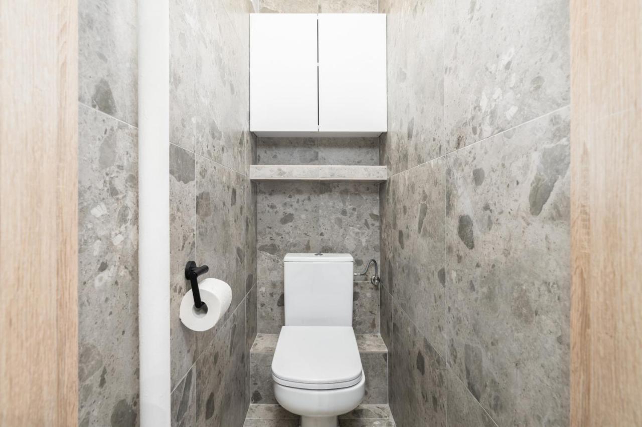 Stylish Apartment Near Wroclavia For 4 Guests By Noclegi Renters Вроцлав Екстер'єр фото