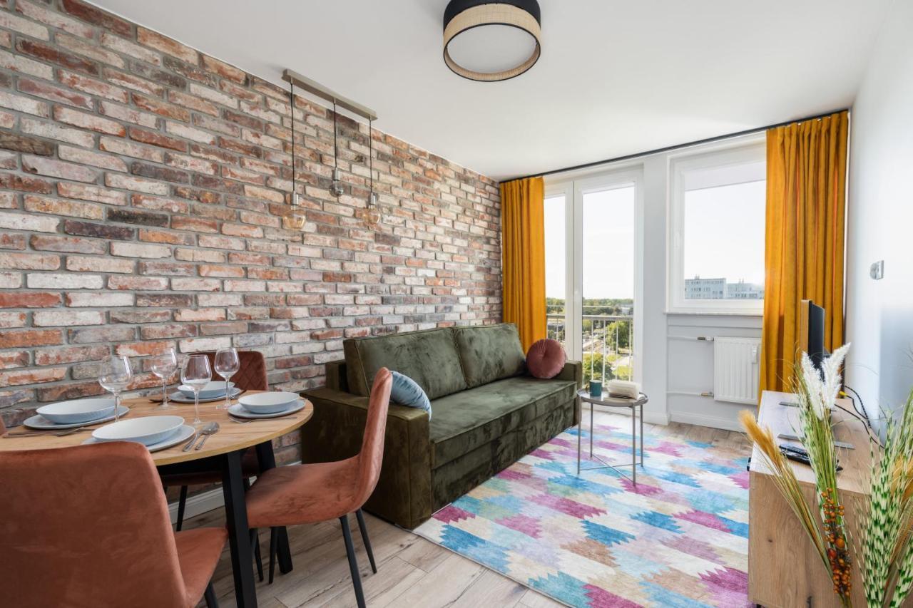Stylish Apartment Near Wroclavia For 4 Guests By Noclegi Renters Вроцлав Екстер'єр фото